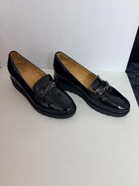 Naturalizer Expert Chunky Platform Loafers Black Patent Leather Chain Detail 8.5
